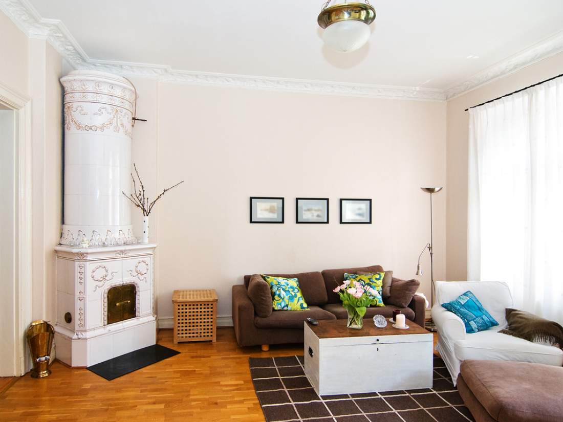 Service, reparation och försäljning av kakelugn